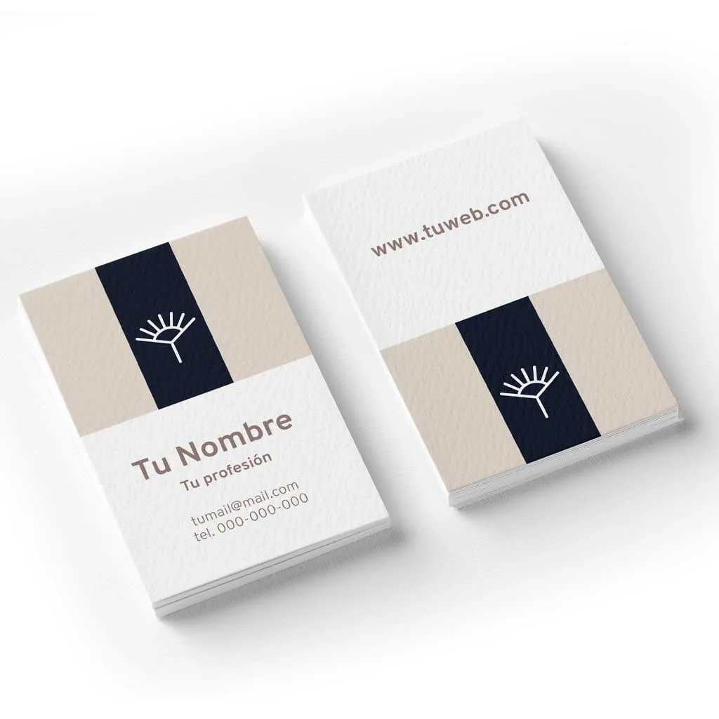 Referencia visual: Tarjeta a color, una cara